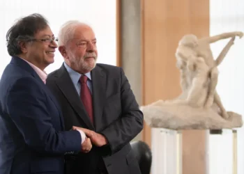 presidente Luiz Inácio Lula da Silva e Gustavo Petro