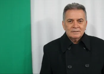 saída, comando, do futebol, administração, nova, administração, Raposa, novo, dono;