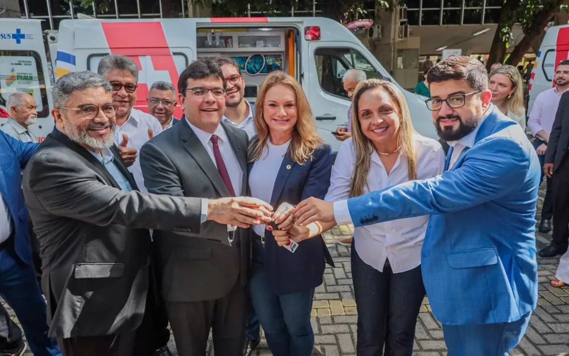 veículos de urgência, veículos médicos, veículos de transporte