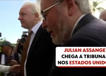 Julian, Assange.