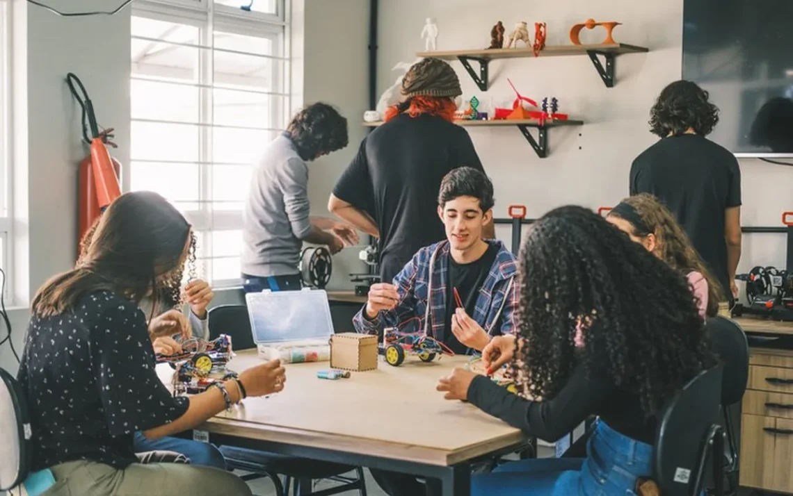 Programa, de Ciência, Escolar, Iniciativa, de Ciência, na Educação;