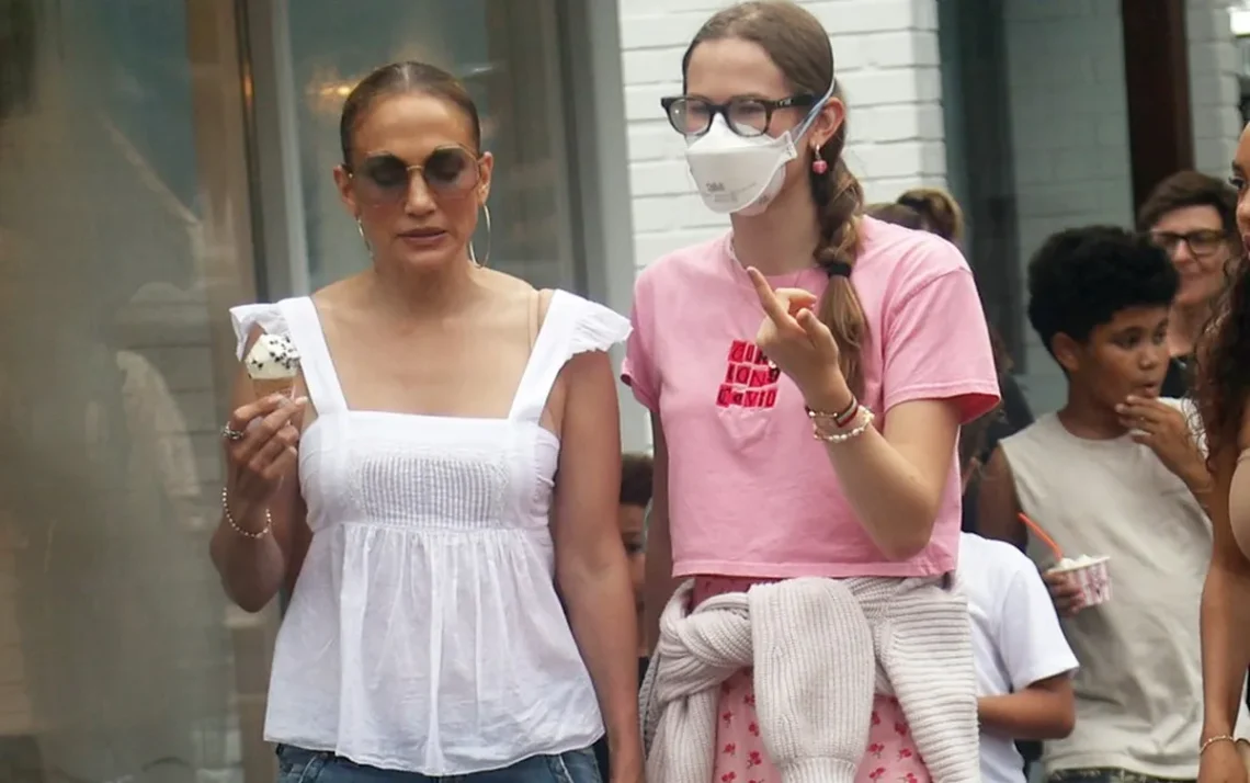 J-Lo, JLo;