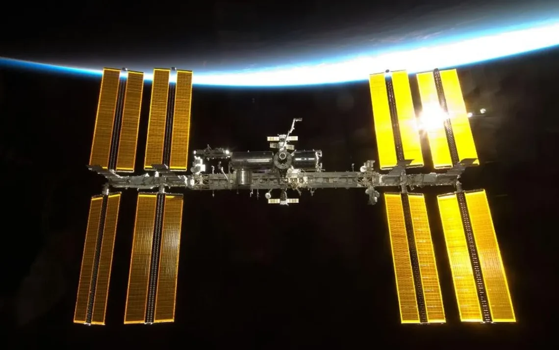 ISS, estação orbital;