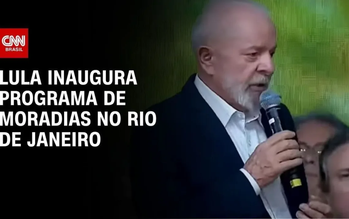 presidente, Luiz Inácio Lula da Silva, petista;