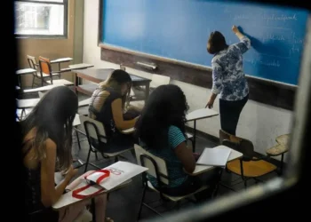 Ensino Secundário;