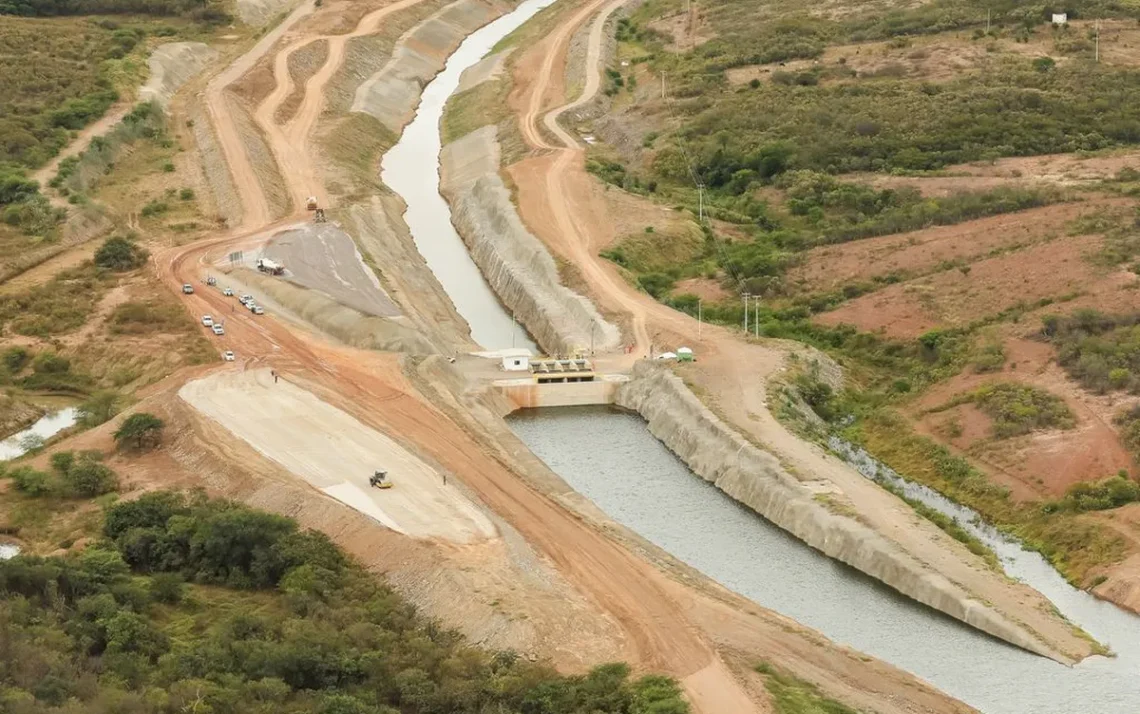 transposição, do rio, São Francisco;