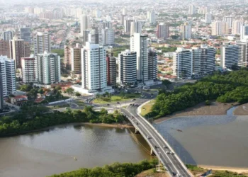 km², quilômetros, quadrados;