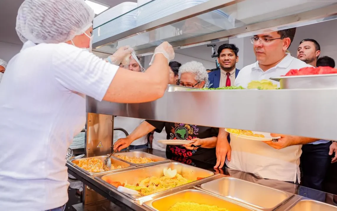 restaurante, unidades, segurança, atendimento;