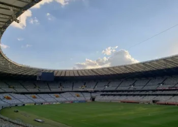 torcida, portões, estádio